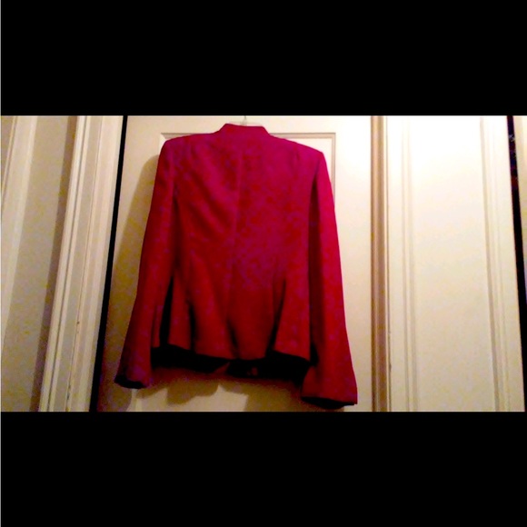 Embroidered Women’s Jacket - Picture 2 of 2